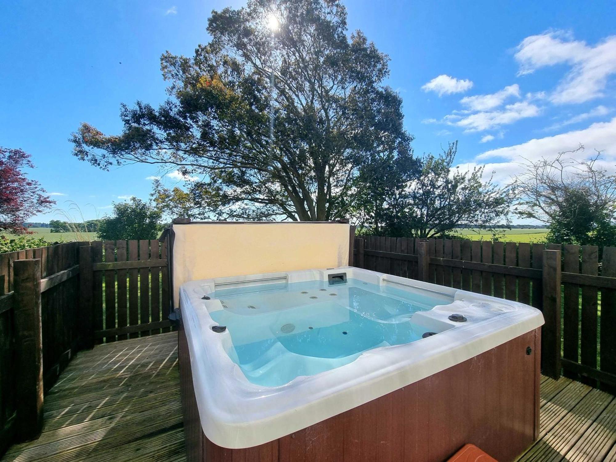 Vicarsford Farmhouse With Hot Tub Leuchars Kültér fotó